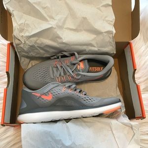 Flex Run  Nike Sneakers